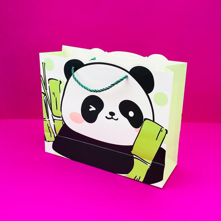 Şekilli Panda Tasarımlı Karton Çanta 26,5X32 Cm x12
