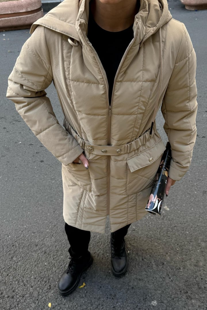 Çıkabilir Kapüşonlu Torba Cepli Kapitone Mont BEJ 6659