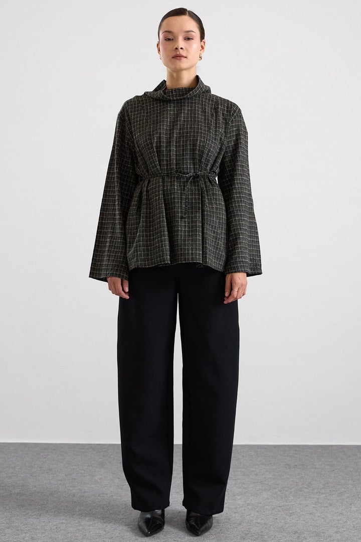 Degaje Yaka Oversize Kareli Bluz HAKİ 9839