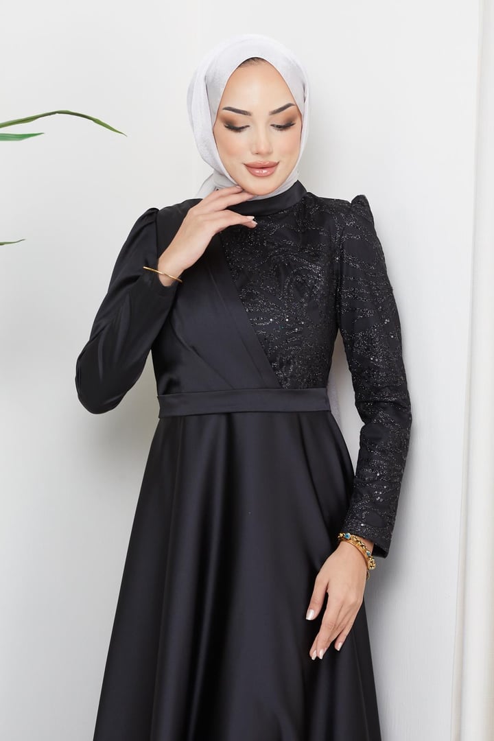 Volan ve Payet Detaylı Saten Abiye Elbise SİYAH 1626