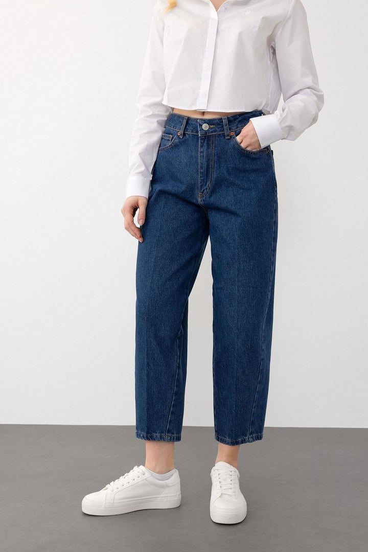 Balon Fit Kısa Paça Rahat Kesim Jean Pantolon KOYU MAVİ 7572
