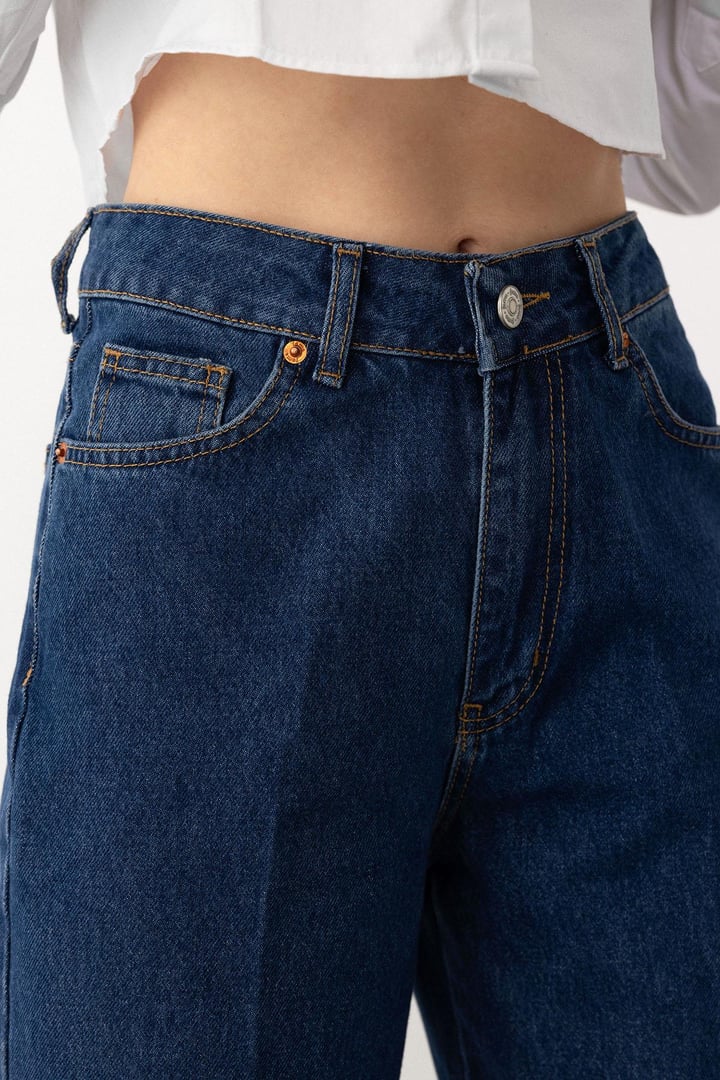 Balon Fit Kısa Paça Rahat Kesim Jean Pantolon KOYU MAVİ 7572