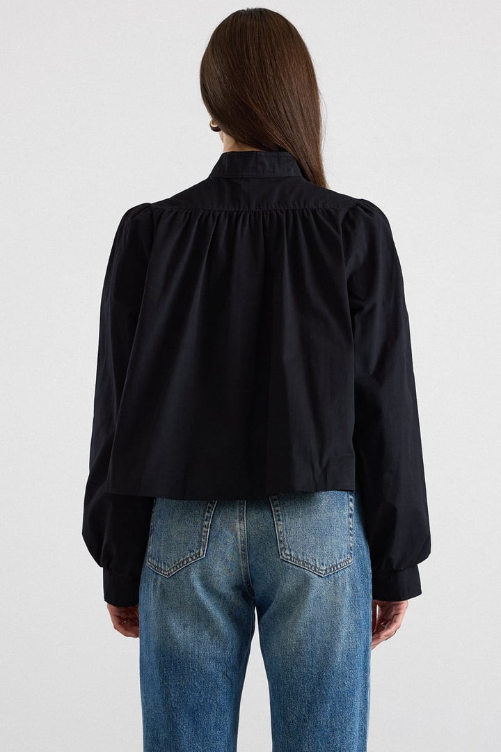 Büzgü Detaylı Spor Crop Ceket SİYAH 8292