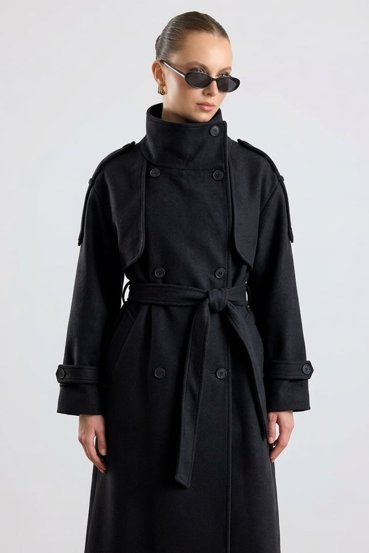 Dik Yaka Apolet ve Pelerin Detaylı Oversize Kaban SİYAH 3198