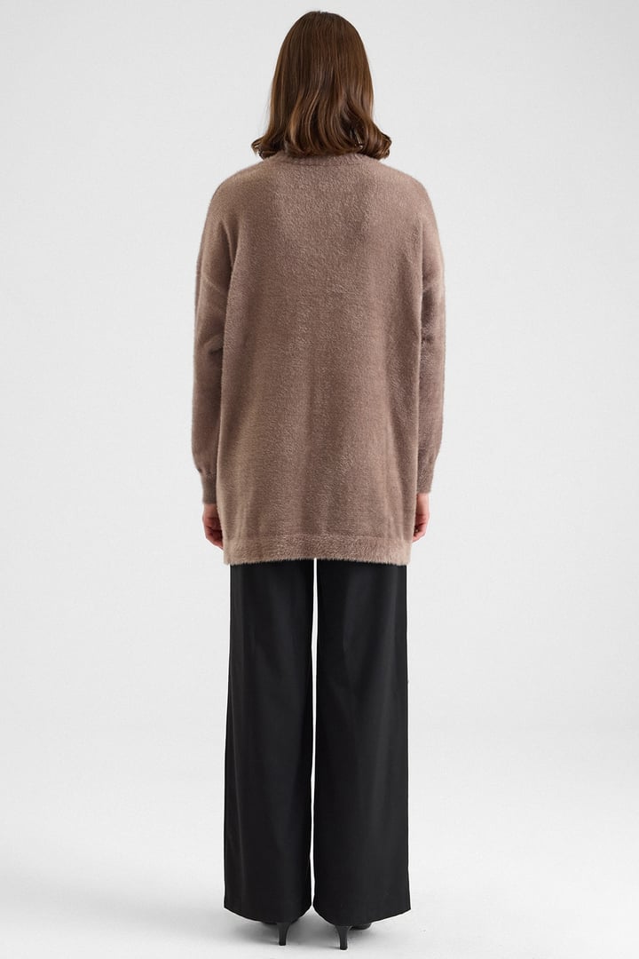 Taş Detaylı Soft Kumaş Oversize Triko Kazak VİZON 8290