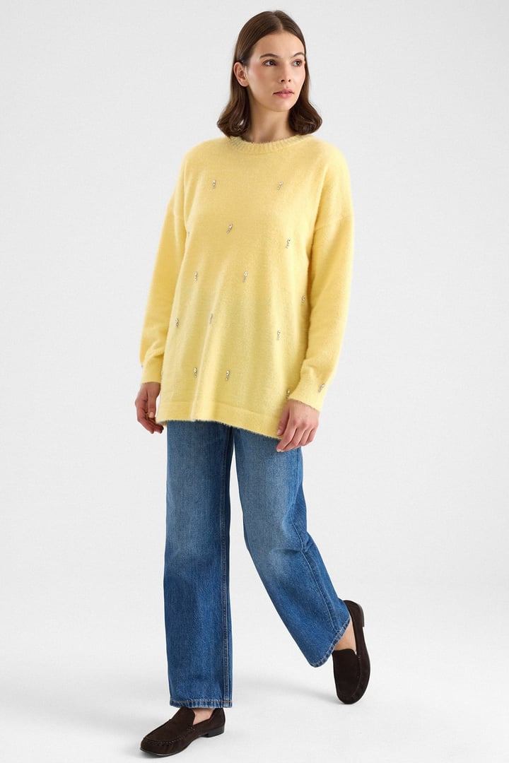 Taş Detaylı Soft Kumaş Oversize Triko Kazak SARI 8290