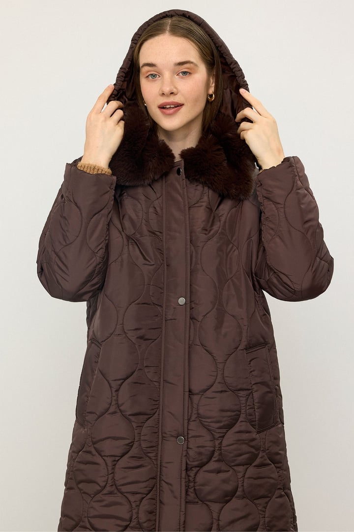 Quilted Coat with Detachable Hood and Zipper Closure, Fur Collar COFFEE 6784