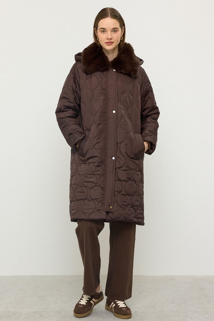 Quilted Coat with Detachable Hood and Zipper Closure, Fur Collar COFFEE 6784