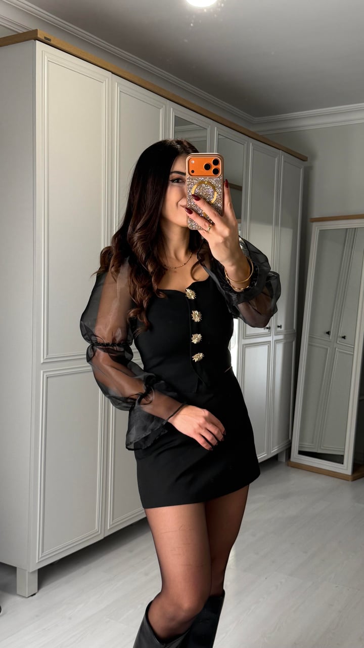 Alessia Gold Düğmeli Kolları Tül Bluz