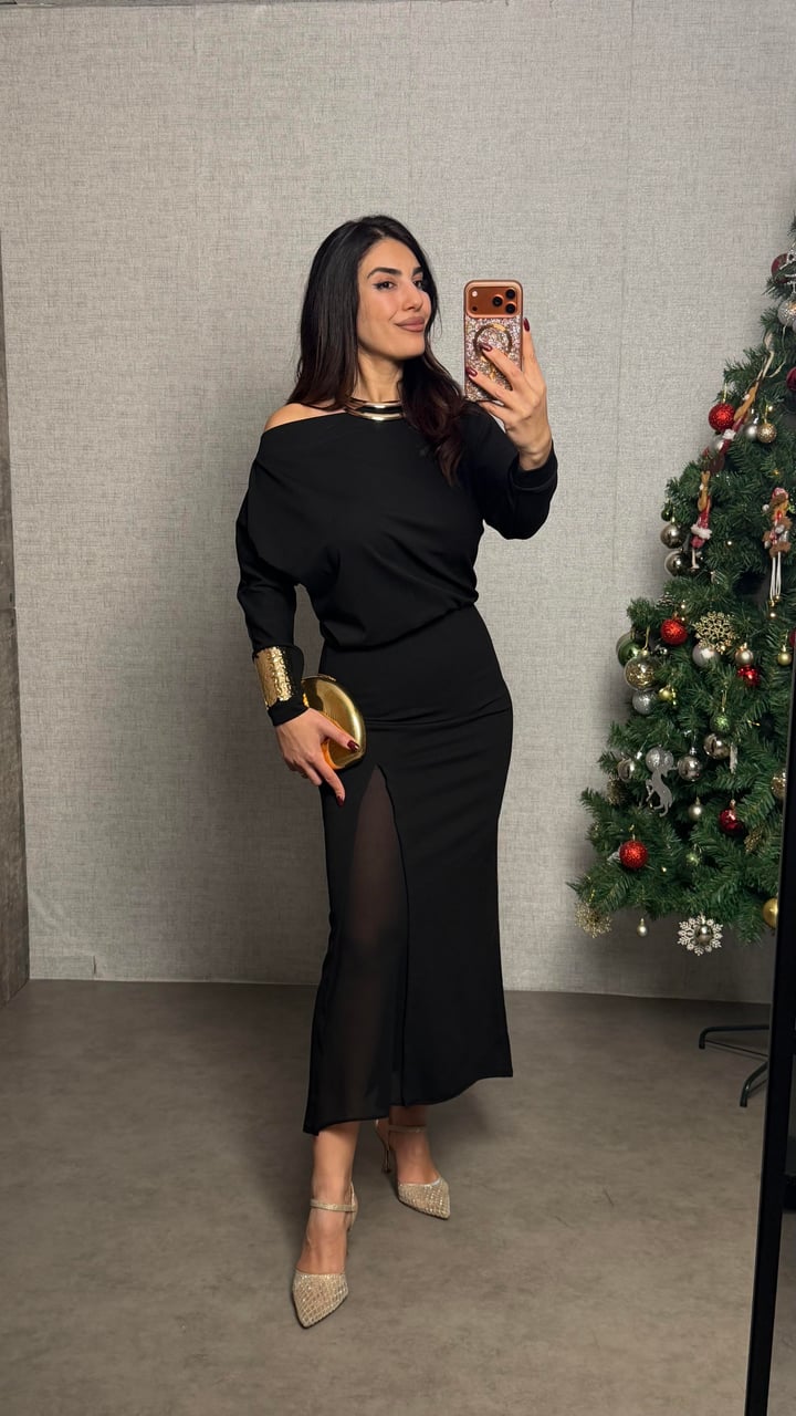 Alia Siyah Crep Şifon Yırtmaçlı Elbise