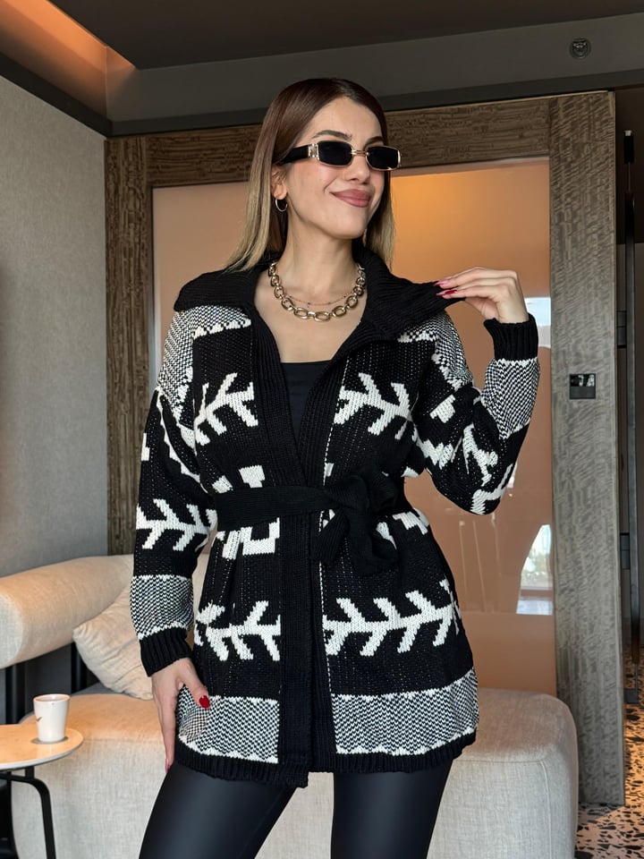 Cathy Siyah Desenli Triko Hırka