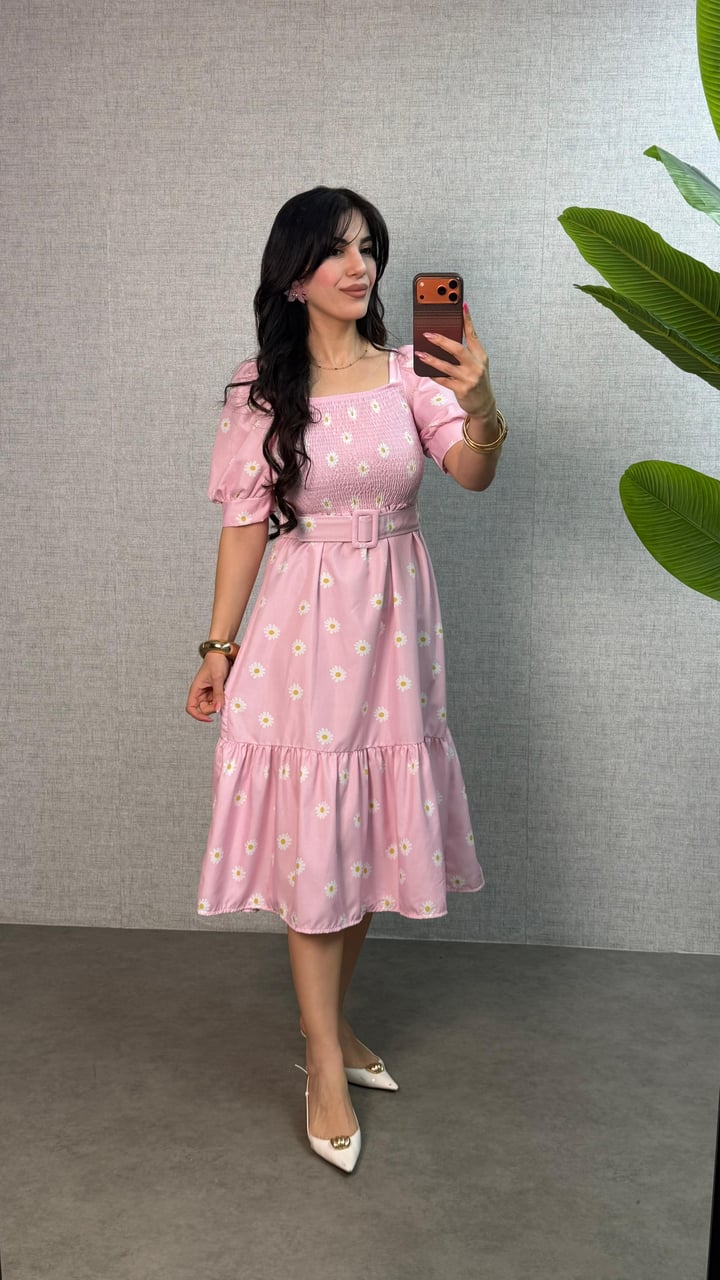Clane Pembe Çiçek Desenli Gipeli Kemerli Elbise