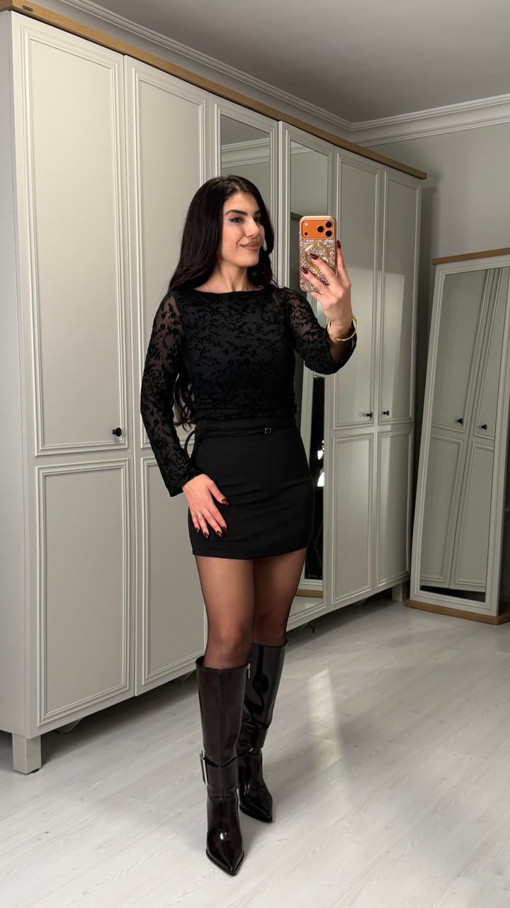Cristi Siyah Zr. Etek