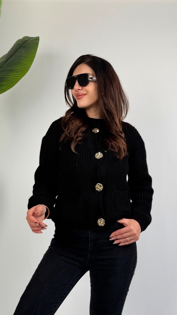Duci Siyah Gold Düğmeli Pinterest Hırka