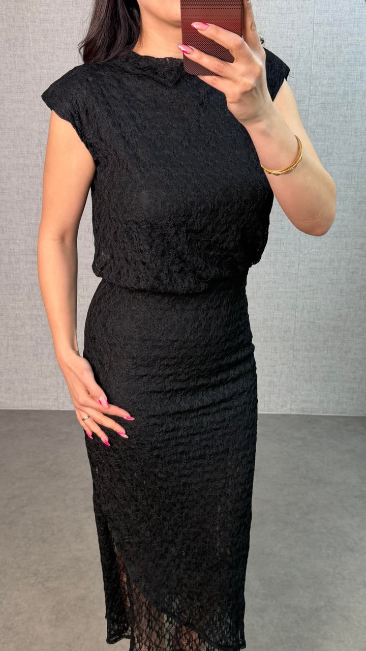 Elsa Siyah Dantelli Elbise