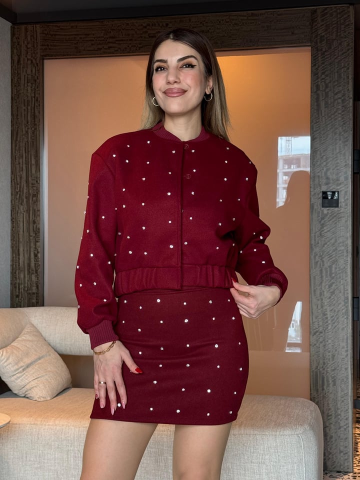 Goss Bordo Taşlı Etekli Takım