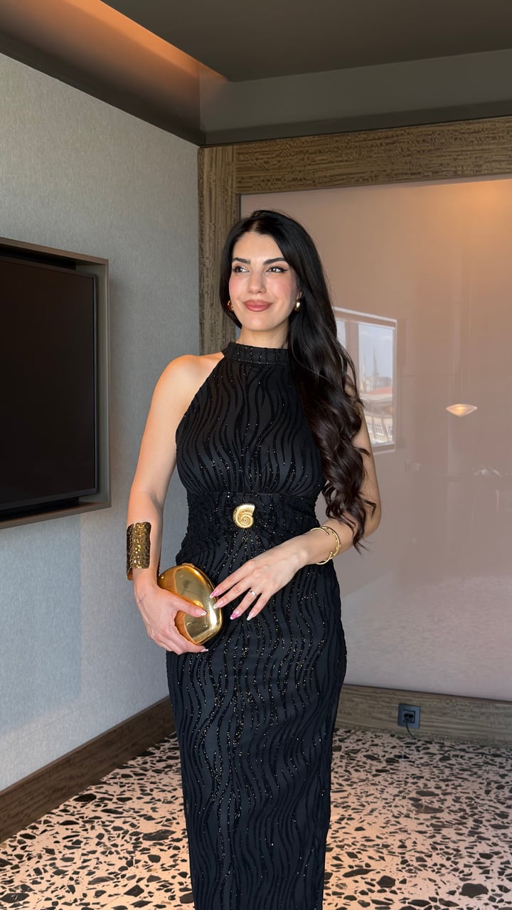 Helen Siyah Simli Gold Tokalı Elbise