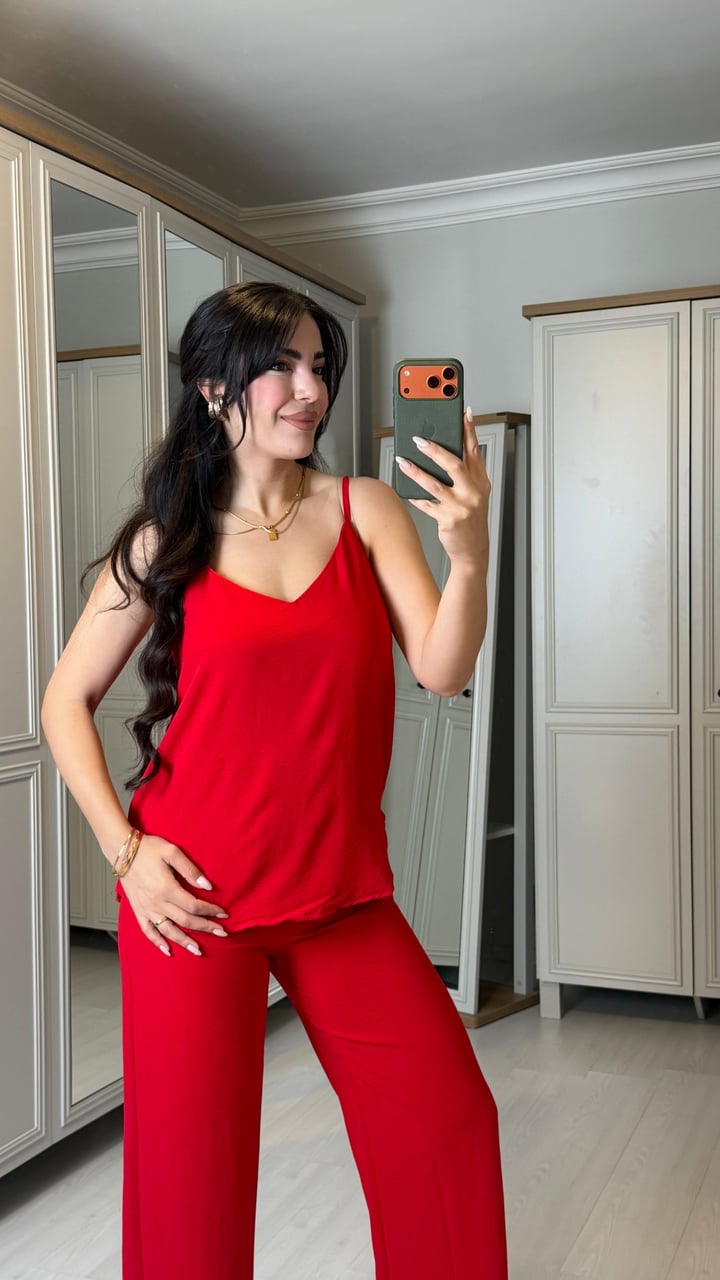 Laura Kırmızı İp Askılı Aerobin İkili Takım