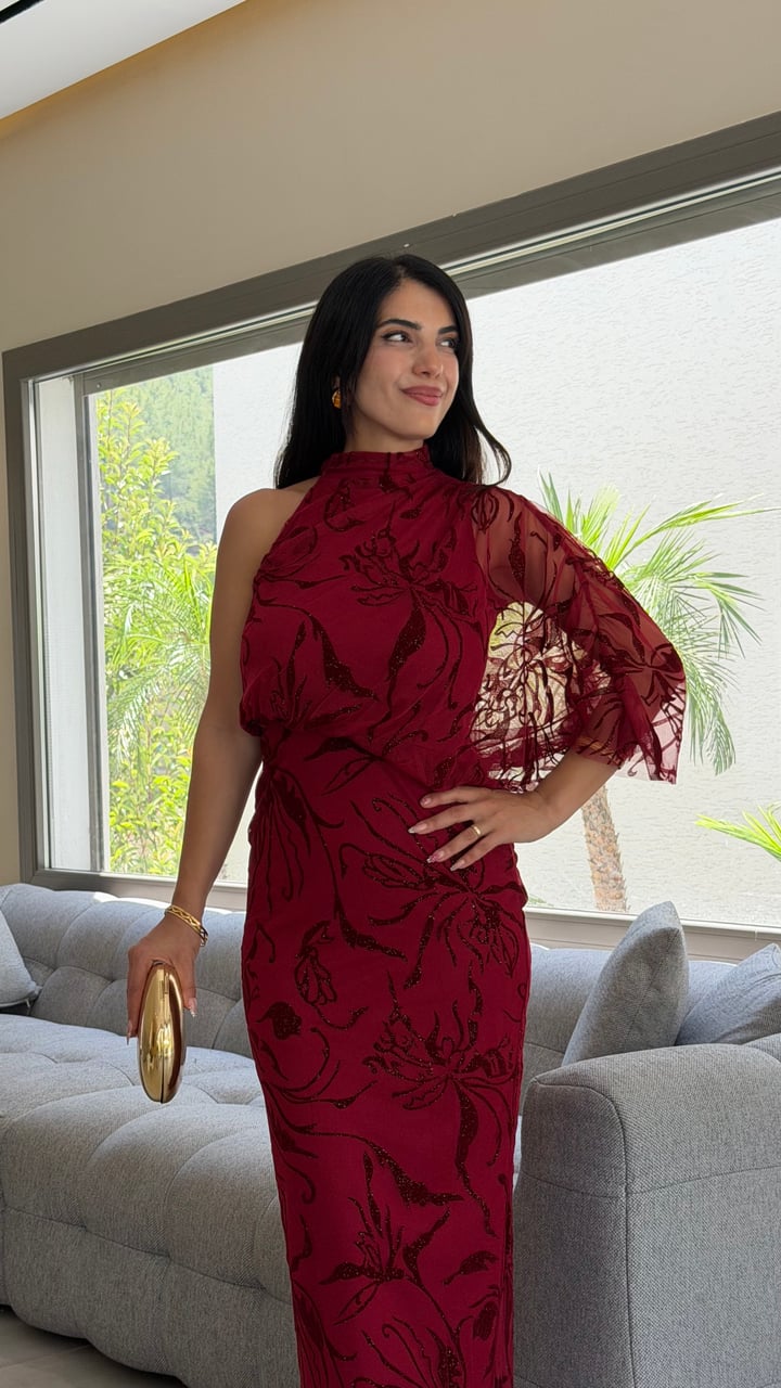 Ledy Bordo Tasarım Sim İşlemeli Tek Kol Astarlı Elbise