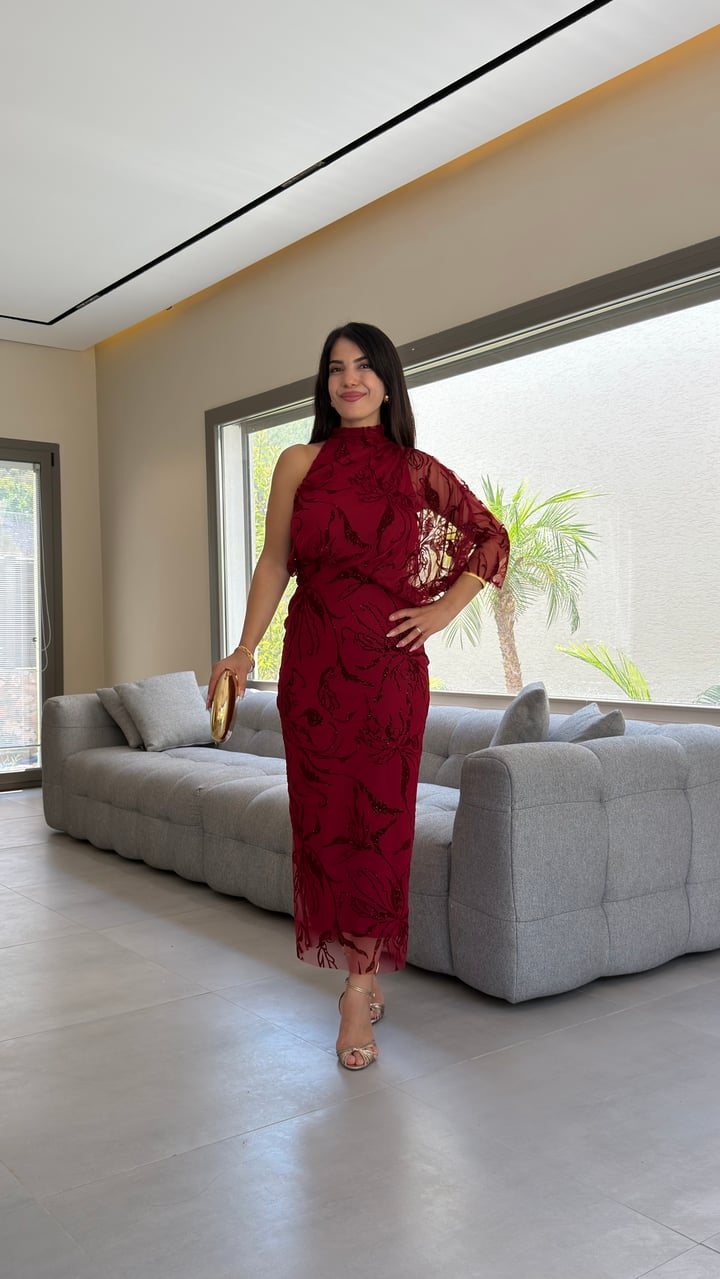 Ledy Bordo Tasarım Sim İşlemeli Tek Kol Astarlı Elbise