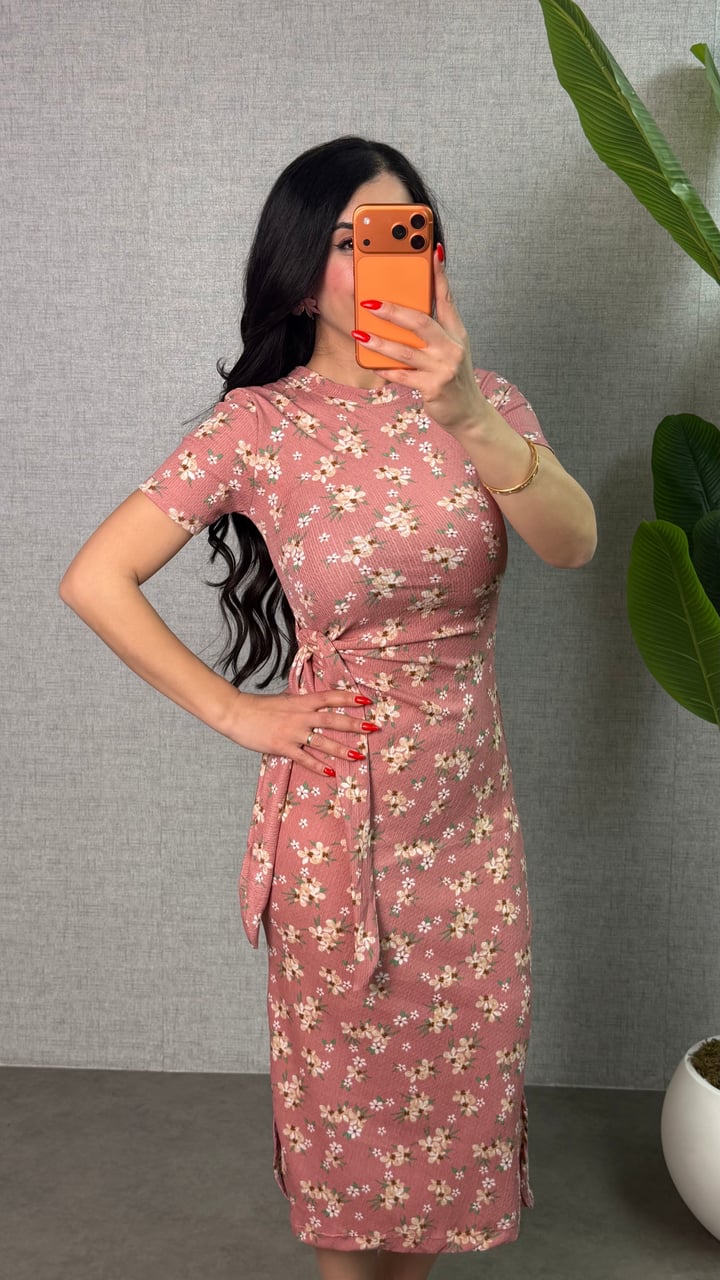 Lena Pembe Çiçekli Yandan Bağlamalı Elbise
