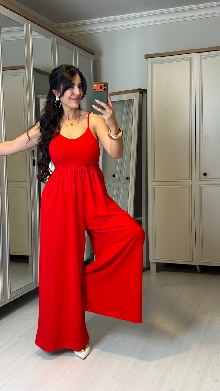 Medy Kırmızı Çapraz Askılı Viscon Tulum