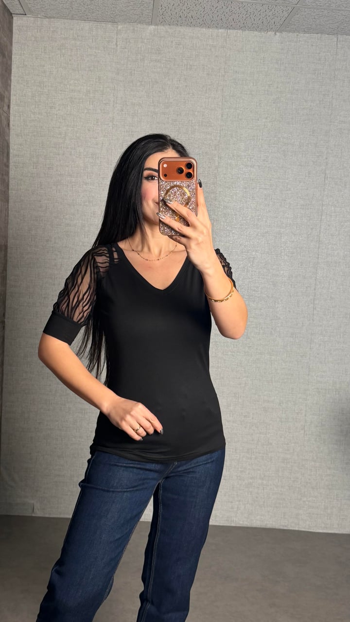 Meloni Siyah Kolları Tül Bluz