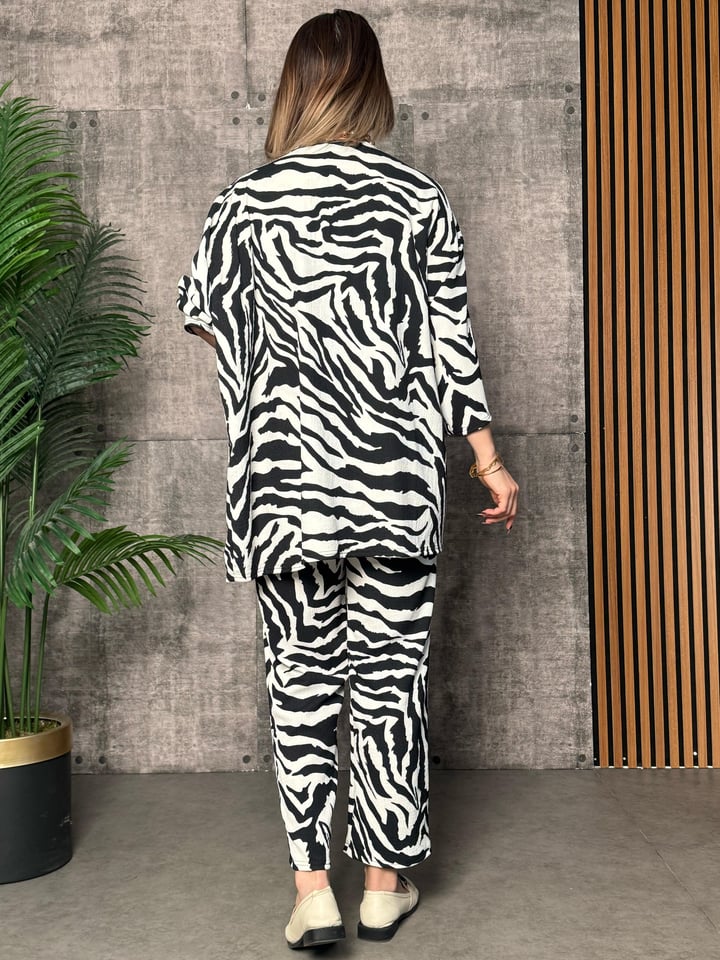 Noves Siyah Desenli Kimono İkili Takım