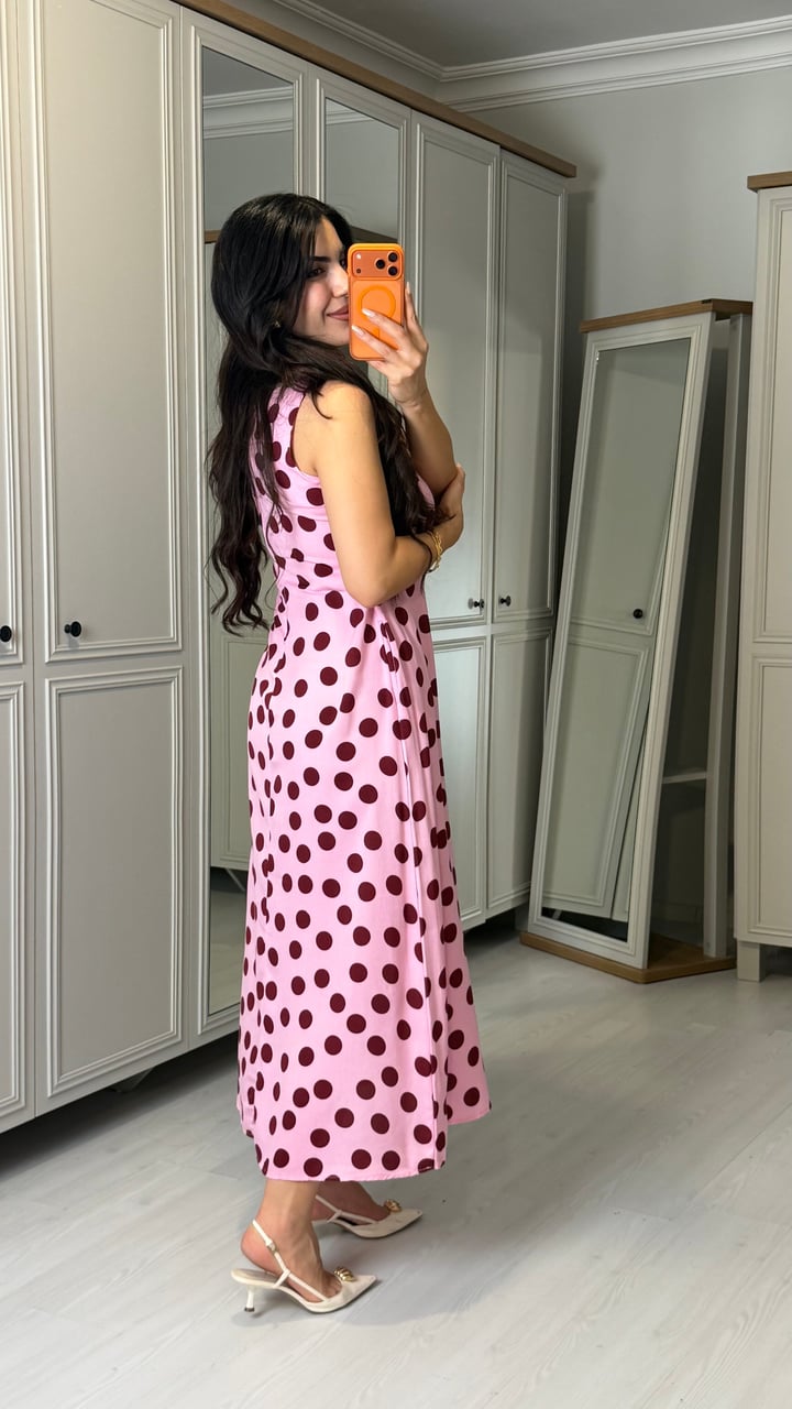 Novy Pembe Puantiyeli Elbise