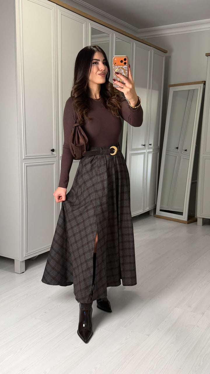 Ottavia Kahverengi Kemerli Yırtmaçlı Ekose Etek