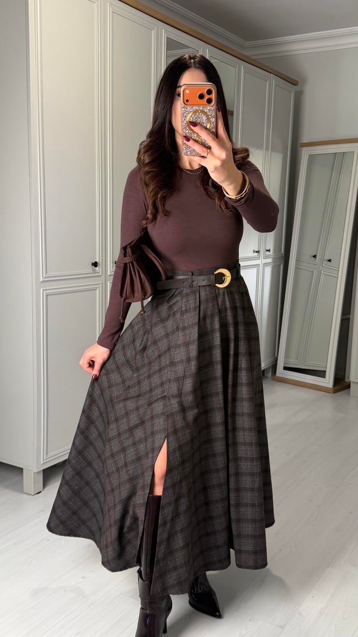 Ottavia Kahverengi Kemerli Yırtmaçlı Ekose Etek