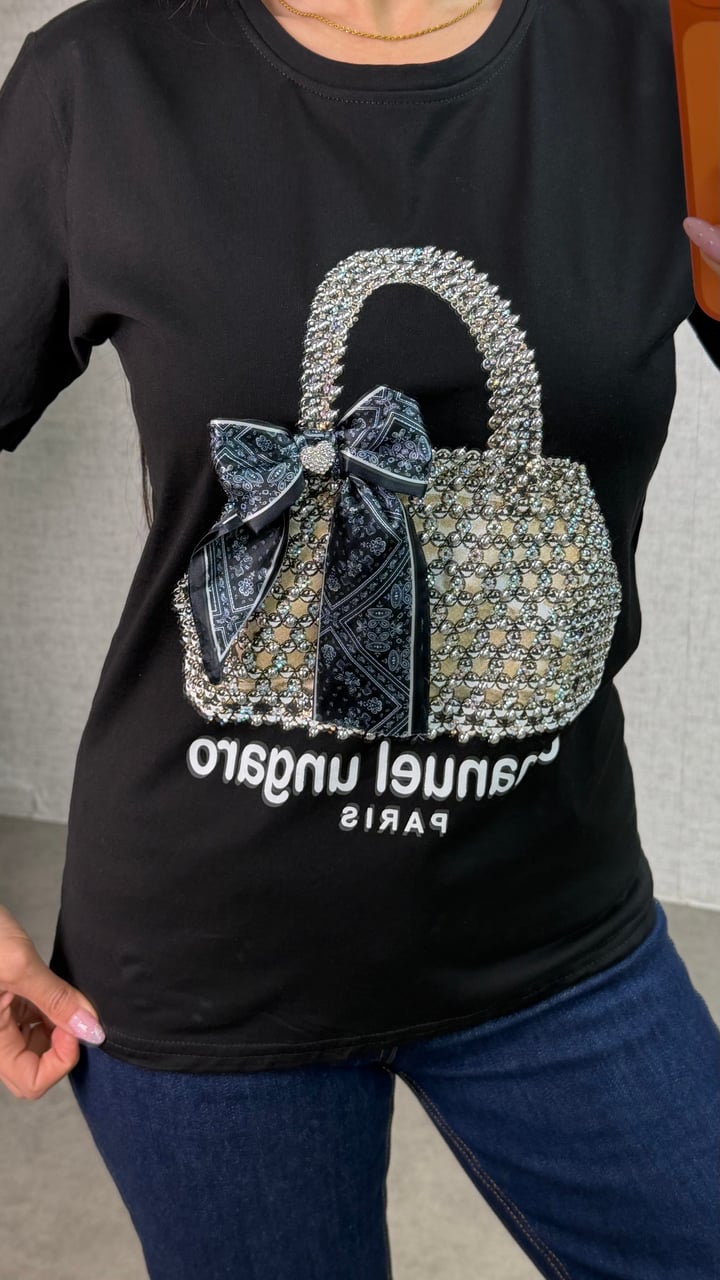 Pena Siyah Tasarım Taşlı Tişört