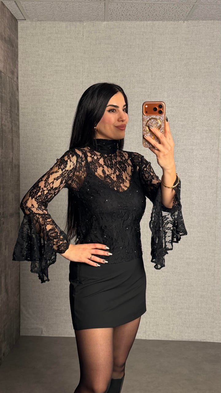 Perise Siyah Taşlı Atletli Dantelli İkili Bluz