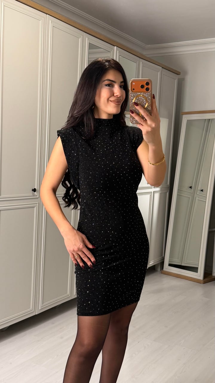 Raluca Siyah Omuz Detaylı Taşlı Elbise