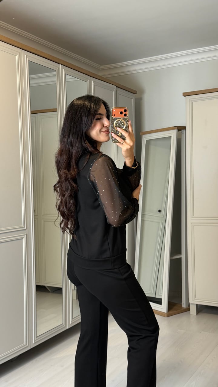 Rayen Siyah Kolları Taşlı Tül Detaylı İkili Takım