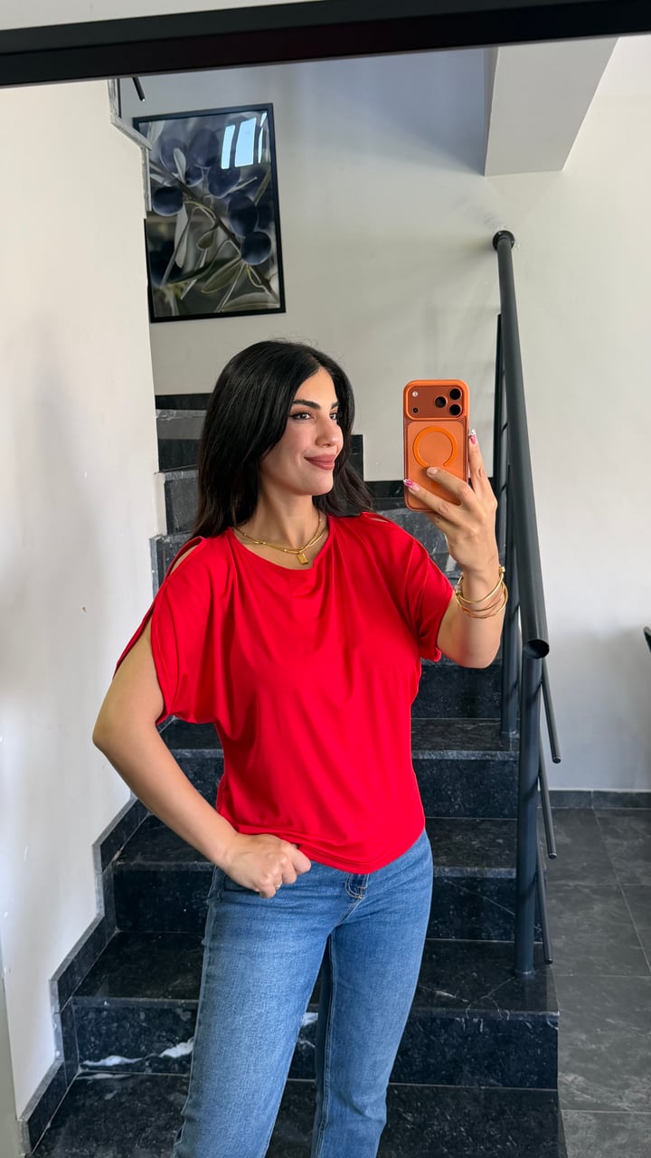 Rias Kırmızı Omuz Dekolteli Basic Bluz
