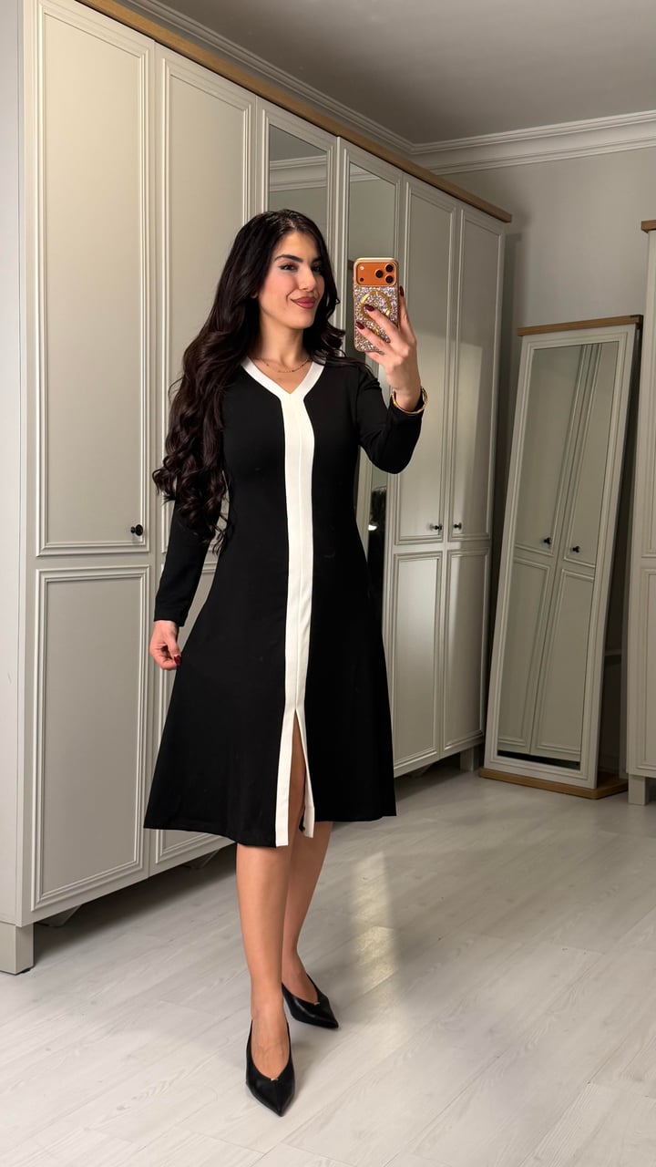 Rosi Siyah Beyaz Ribanalı Elbise
