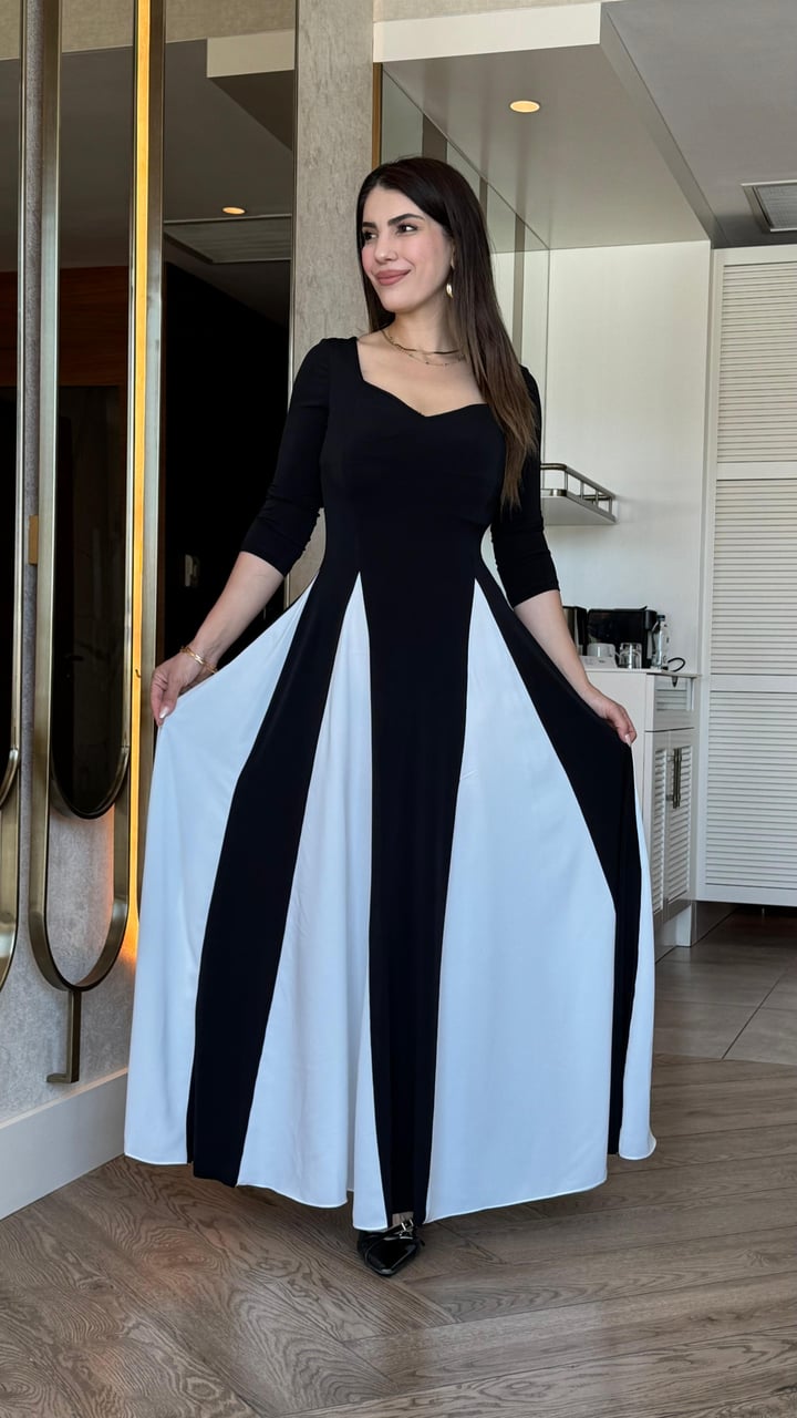 Saga Siyah Beyaz Desenli Maxi Elbise