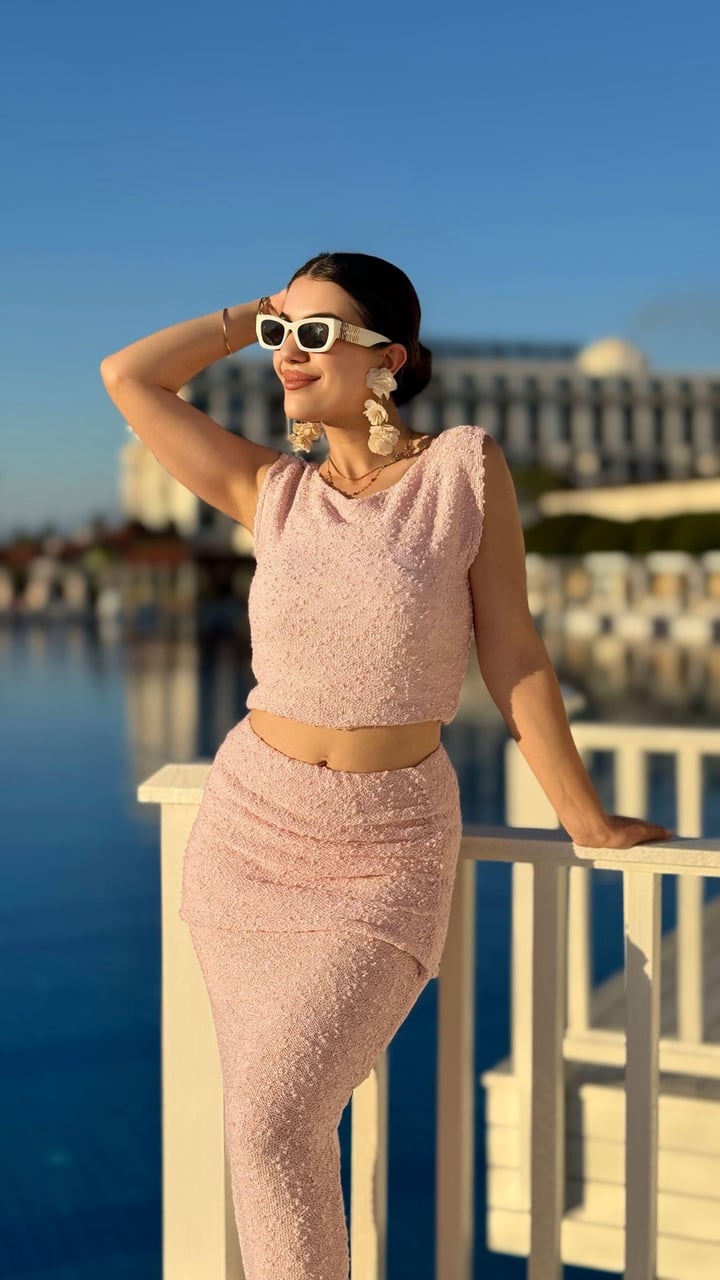 Shans Pembe Kendinden Dokulu Drape Detaylı İkili Takım
