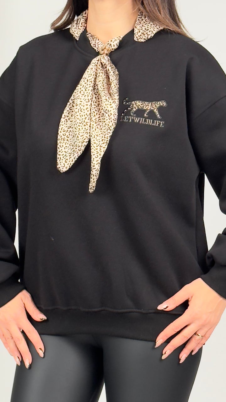 Sofia Siyah Leopar Baskılı Fularlı Sweatshirt