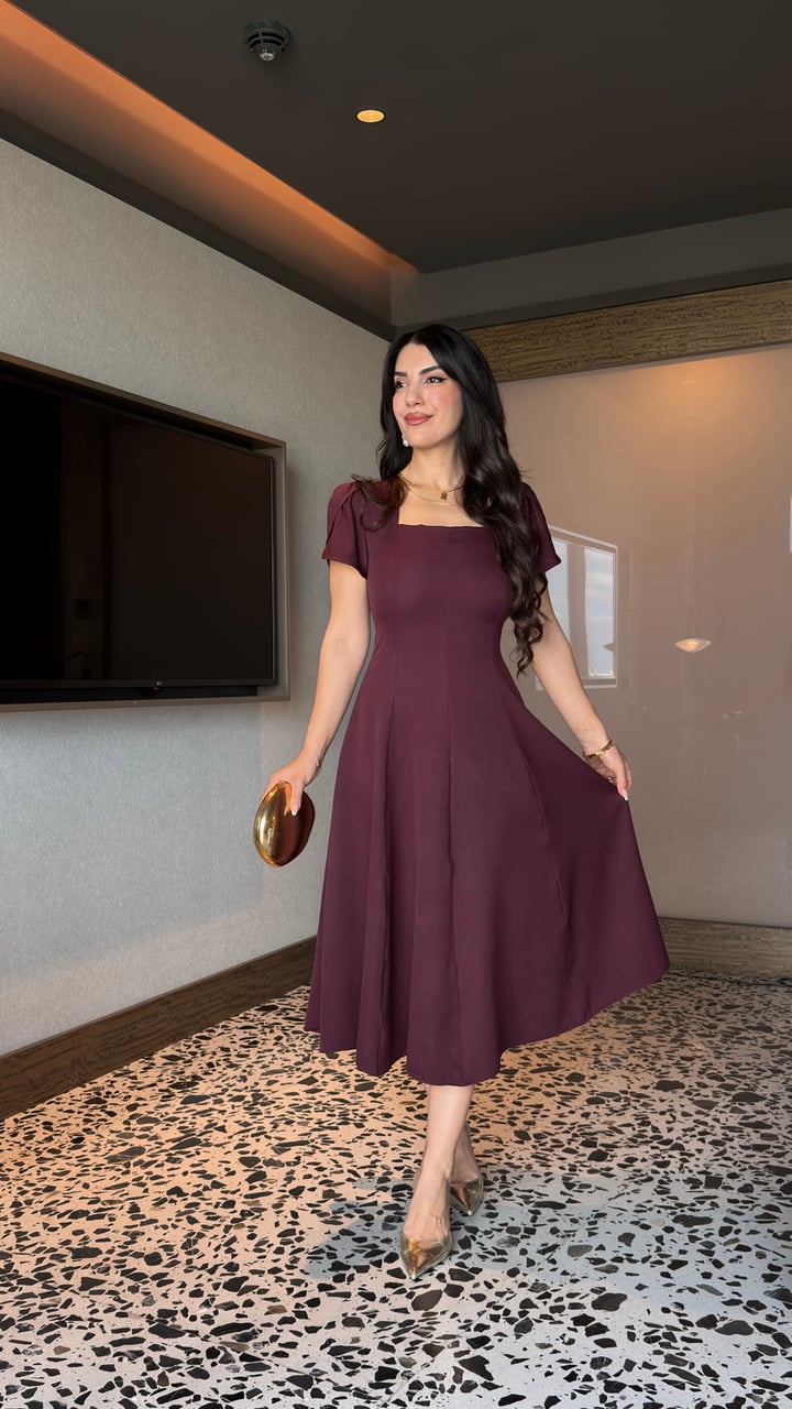 Vals Mürdüm Kare Yaka Kolları Pileli Elbise