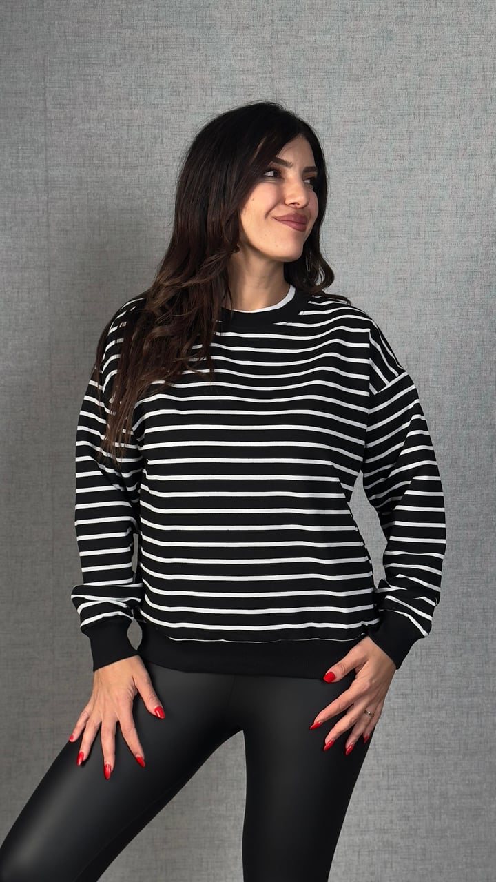 Vanga Siyah Çizgili Basic Sweatshirt