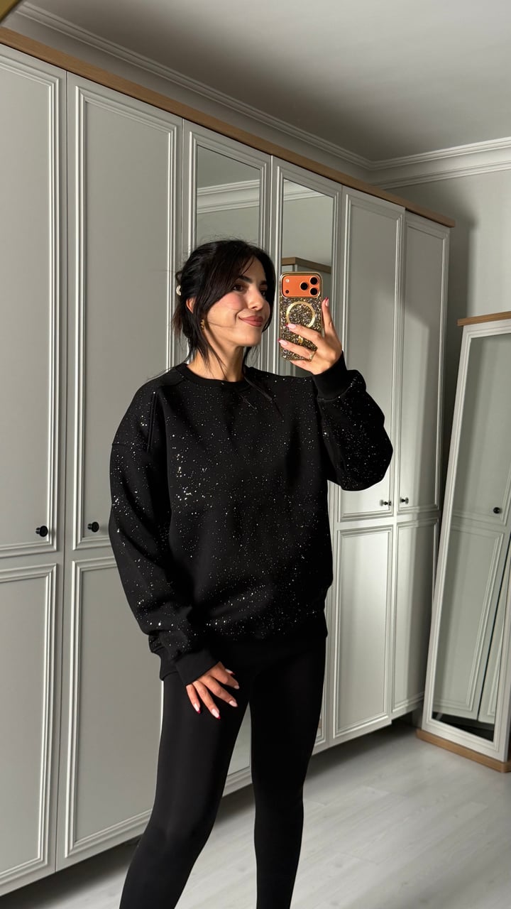 Veas Siyah Simli Yuvarlak Yaka Sweatshirt