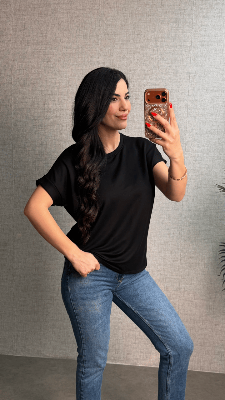 Vesa Siyah Dantel Detaylı Bluz