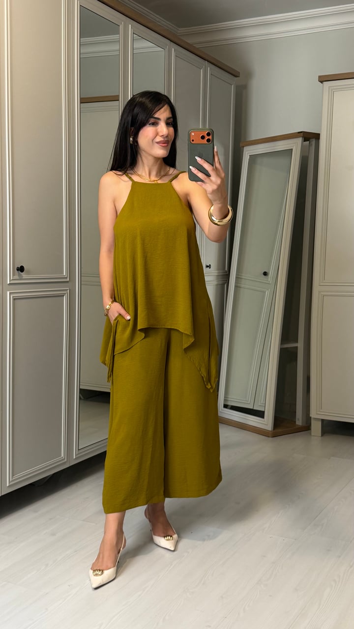 Virca Yağ Yeşili Askılı Bluz Detaylı Tulum