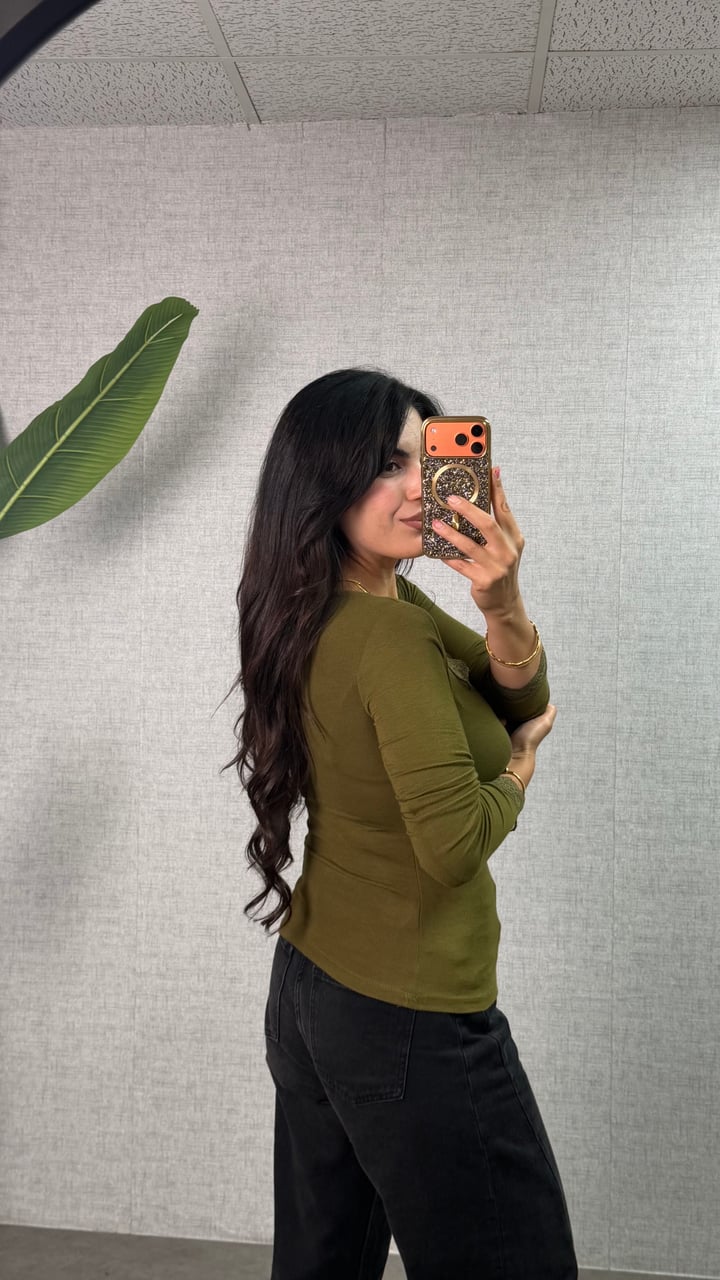 Voya Yeşil V Yaka Dantel Body