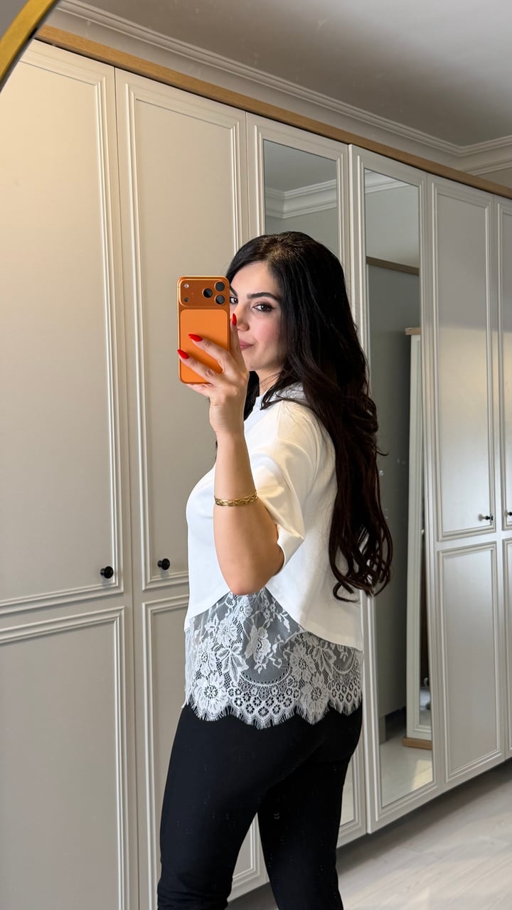 Zeas Beyaz Dantelli Marka Model Bluz