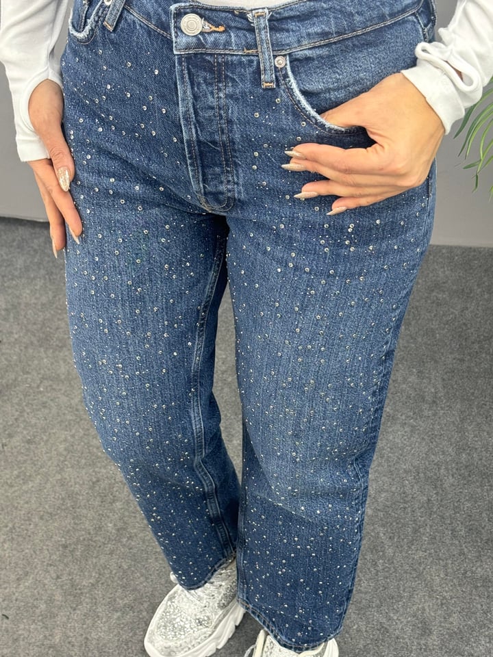 Zr. Taşlı Mavi Jean