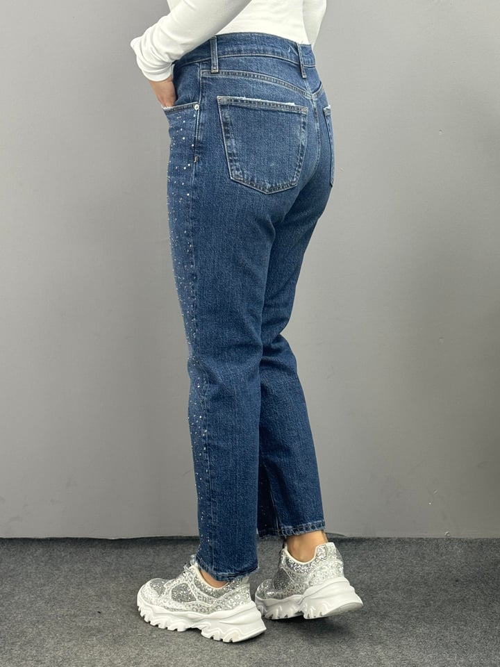 Zr. Taşlı Mavi Jean