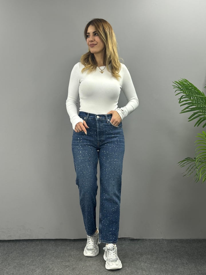 Zr. Taşlı Mavi Jean